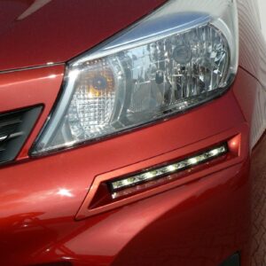 Toyota Yaris dzienne LED